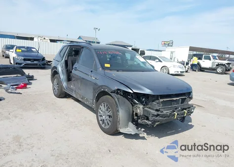 2023 Volkswagen Tiguan 2.0T S z USA, uszkodzony, nr VIN 3VVRB7AX9PM132401